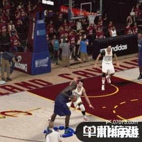**NBA2K中锋技巧全解析** **NBA2K中锋技巧全解析**