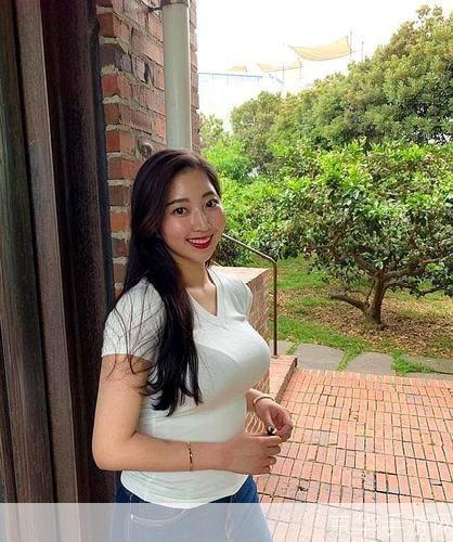 美人的多重魅力:如何充分利用和展现自己的美