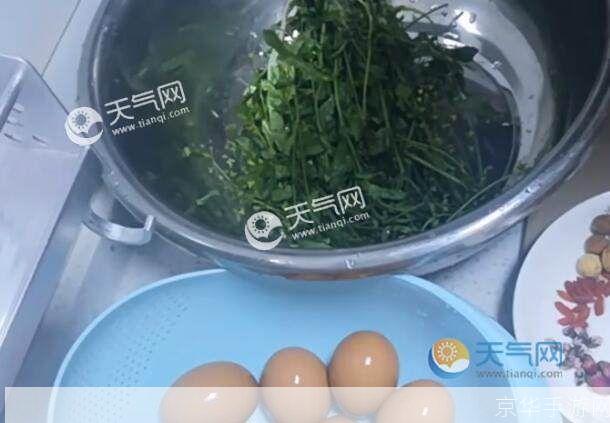 三月三荠菜煮鸡蛋的功效与作用:三月三荠菜煮鸡蛋:古老传统的健康秘诀