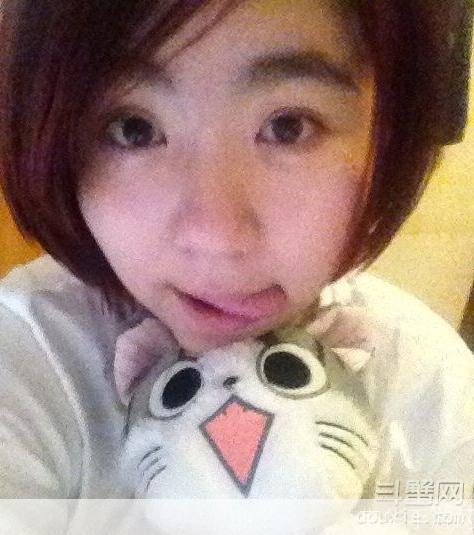 lol王越:LOL王越:电竞巨星崛起之路