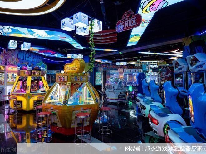 大厅游戏中心: 大厅游戏中心：一个多元化的娱乐天地