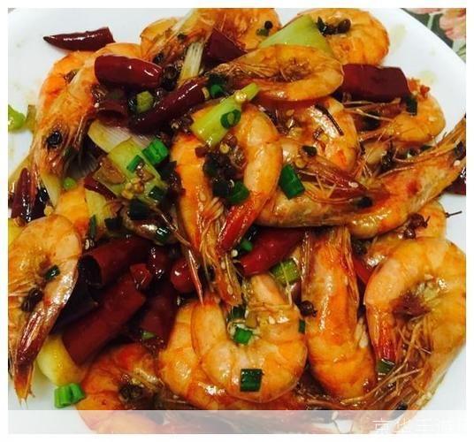家常菜的百变魅力:如何轻松掌握并巧妙运用